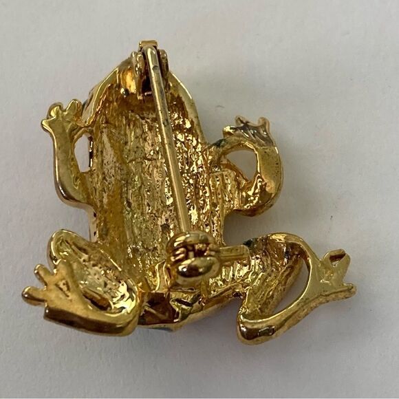 Vintage 80’s Enamel Frog Pin Label - Picture 2 of 4